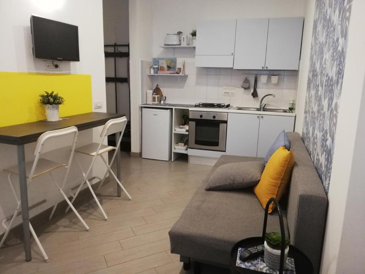 Divas Appartamento Neapel Exteriör bild