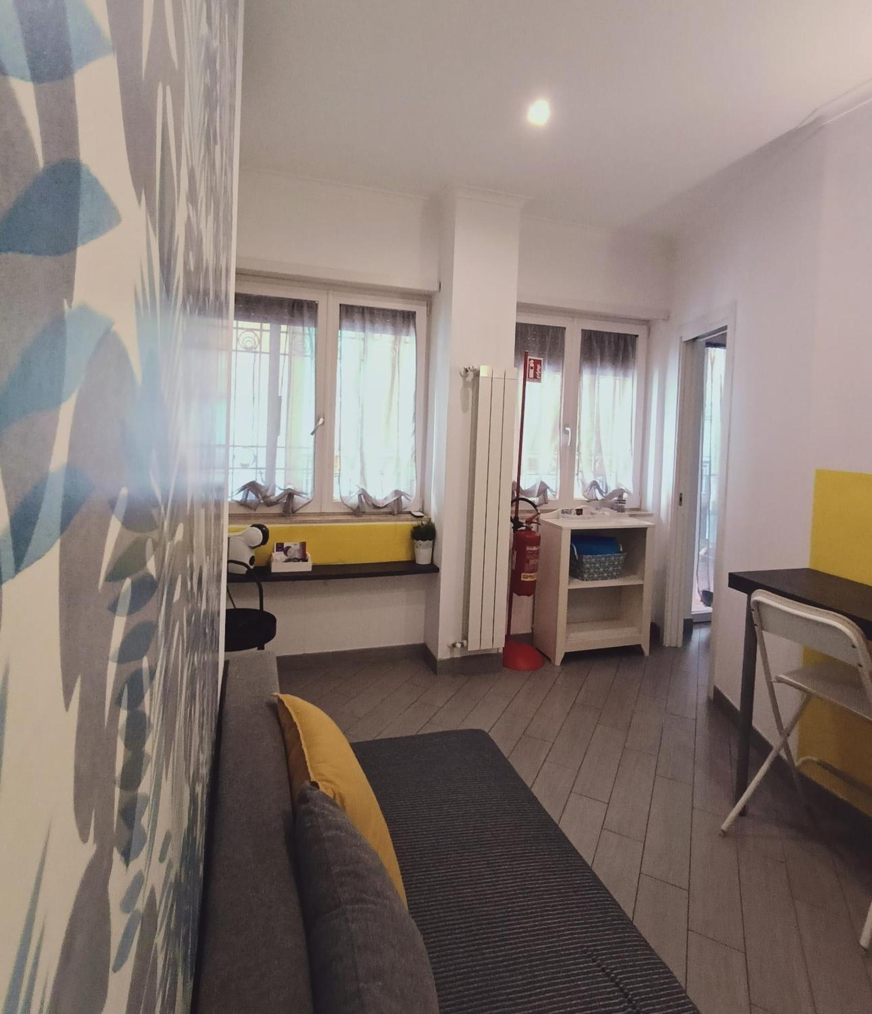 Divas Appartamento Neapel Exteriör bild